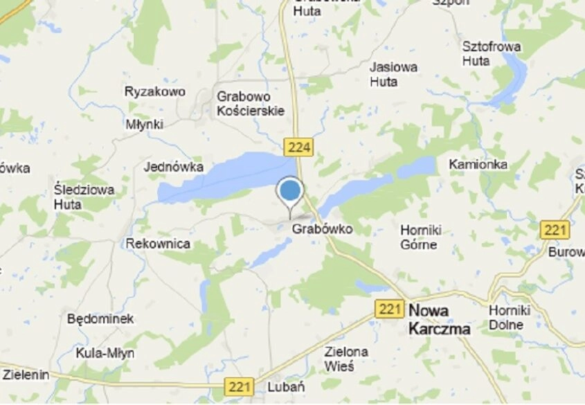 Zielona enklawa pomiędzy jeziorami