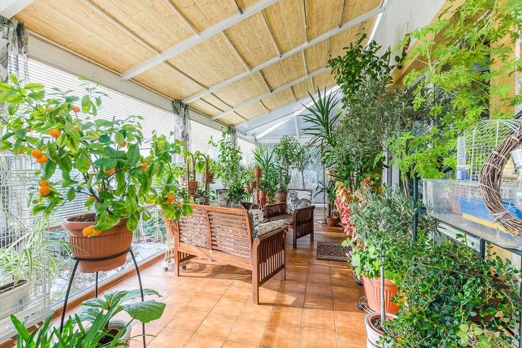 ELEGANCKI I KOMFORTOWY DOM Z DUŻYM OGRODEM