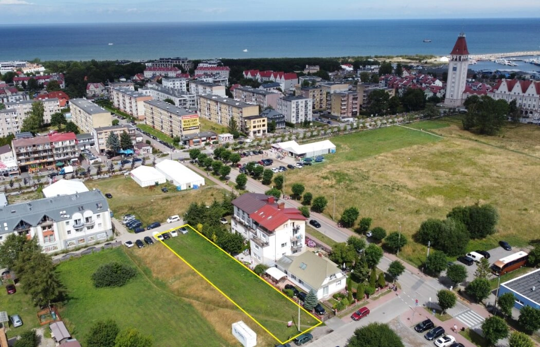Działka wielorodzinno-usługowa Władysławowo