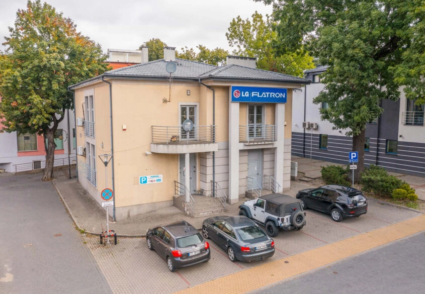 OBIEKT HANDLOWY W  SAMYM CENTRUM MIASTA