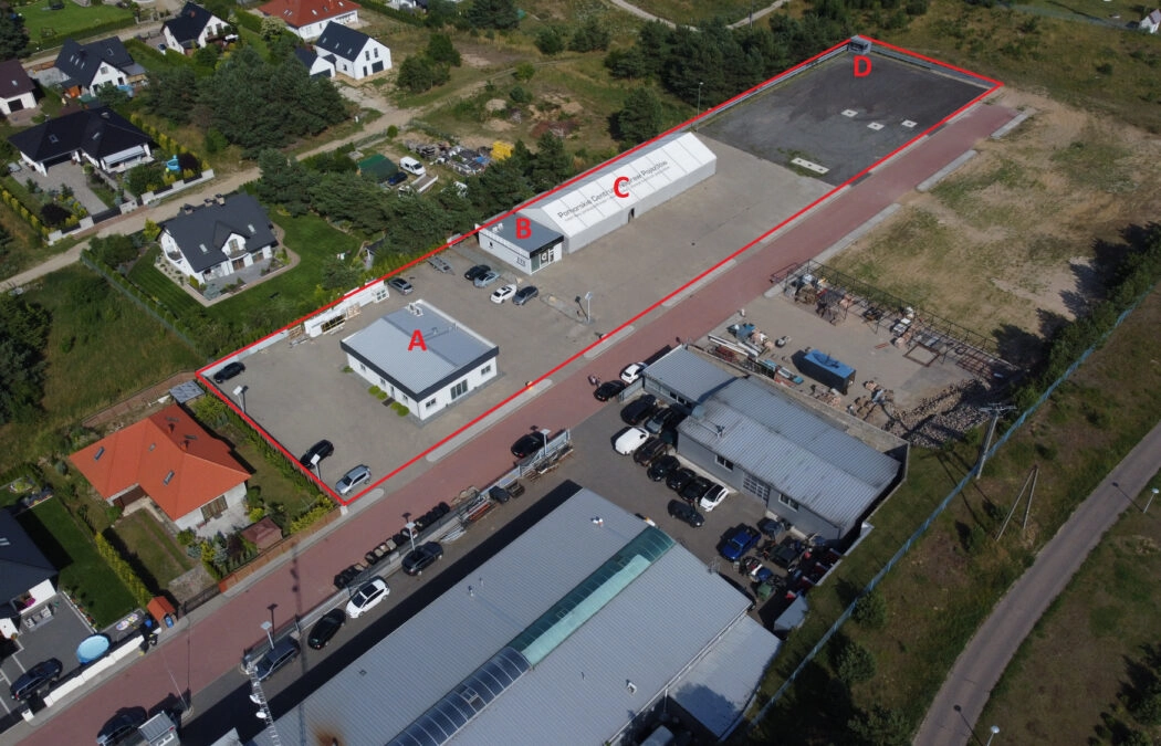 Działka budowlana z domem wolnostojącym