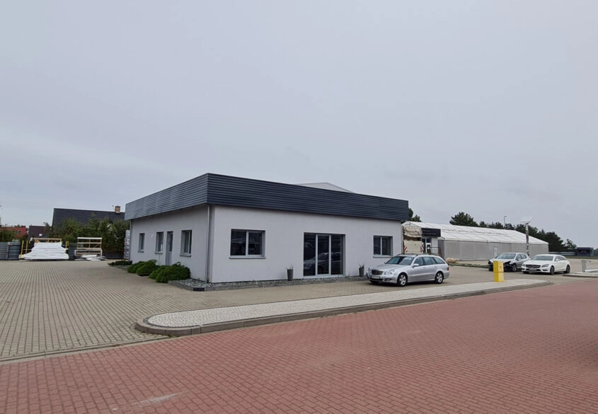 Dom wolnostojący 180 m2 z działką 1502 m2