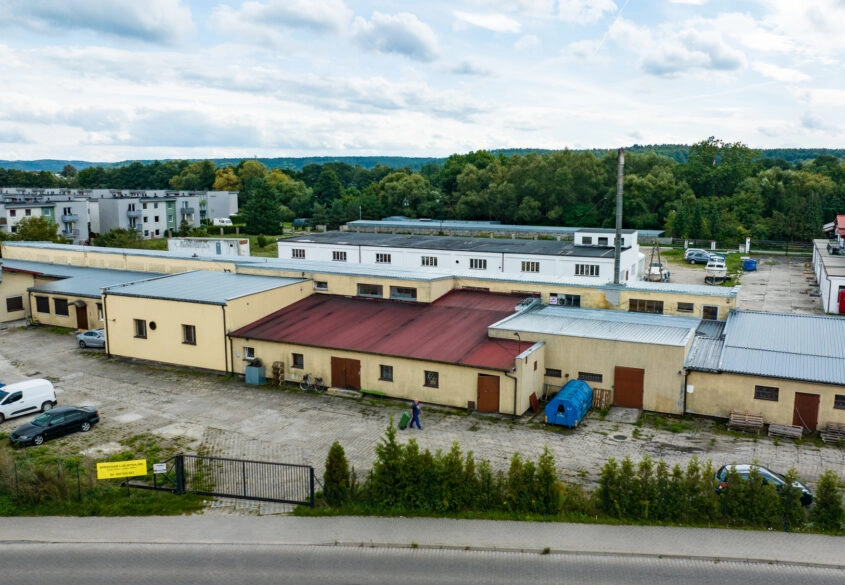HALA PRODUKCYJNA/MAGAZYN/POMIESZCZENIA BIUROWE