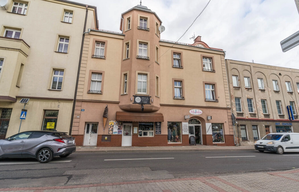 KAMIENICA PO REMONCIE W CENTRUM LUBAWY !