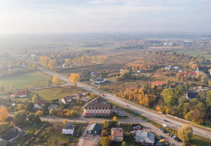 Przy drodze wojewódzkiej 226! WJAZD Z UL. GŁÓWNEJ