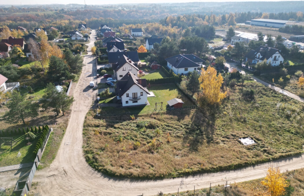 837m2 Borkowo/ Wszystkie media/ Warunki zabudowy