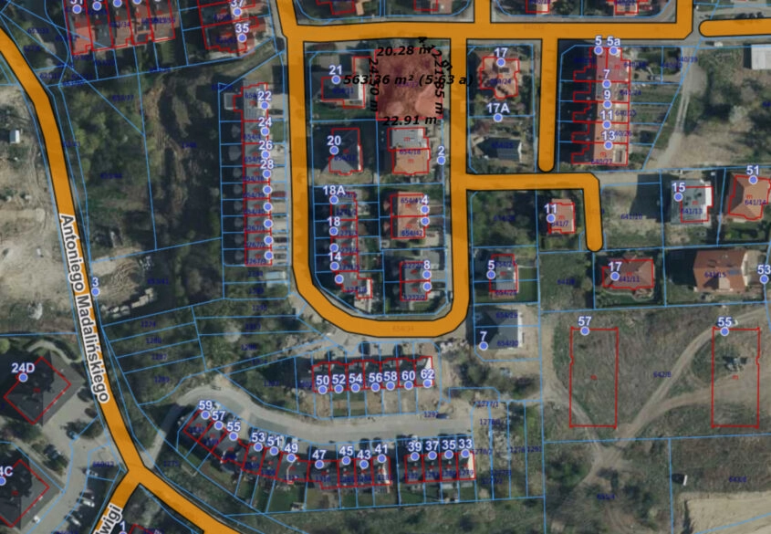 Działka 562m2 Chełm/ 4lokale/ media/ MPZP