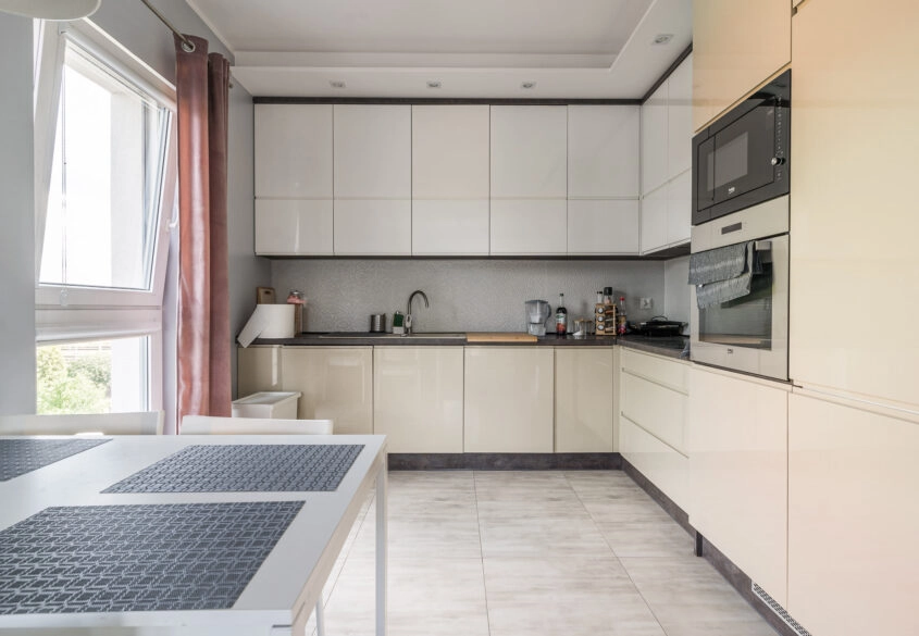APARTAMENT | 2 MIEJSCA W HALI | 2 BALKONY
