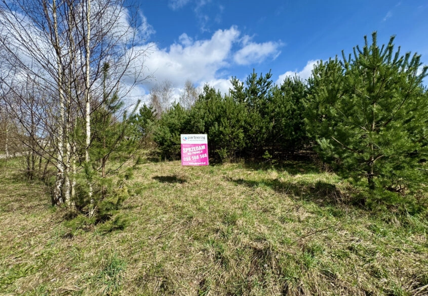 Ładna działka na Kaszubach 1082 m2!!!