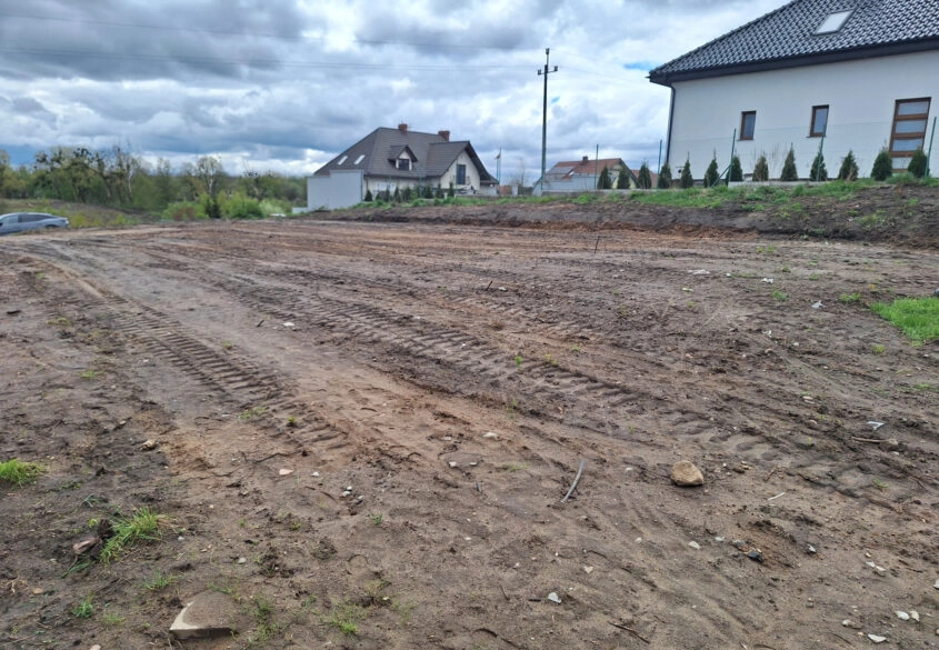 DZIAŁKA  INWEST.  / MIESZKA. Gd JASIEŃ