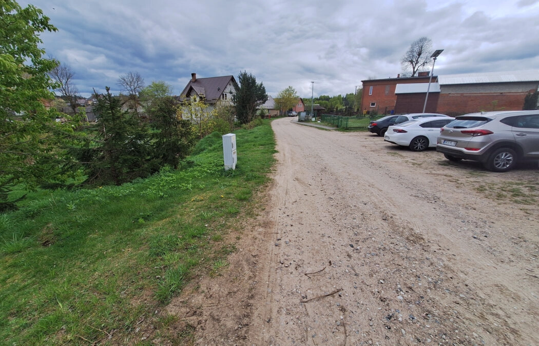 BORY TUCHOLSKIE  działka INWEST.  TRZEBUŃ