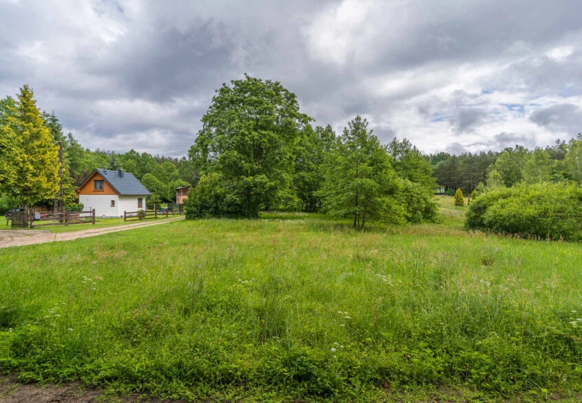 LETNISKOWO BUDOWLANA | 1KM JEZIORO | PROSTOKĄTNA