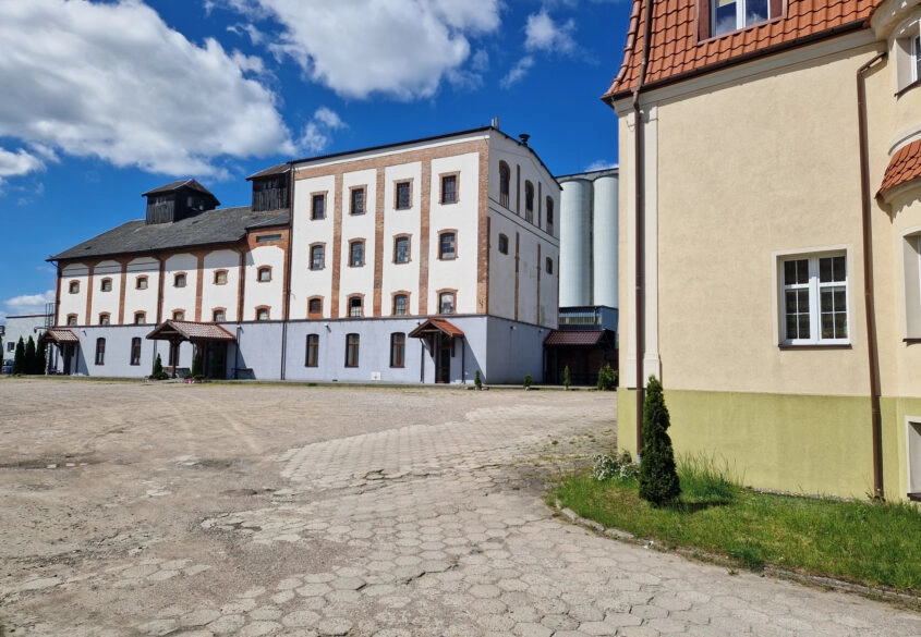 KOMPLEKS NIERUCHOMOŚCI NA SPRZEDAŻ