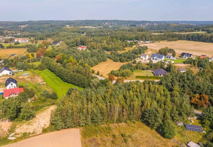 KIELNO 1HA DZIAŁKA POD DOMY JEDNORODZINNE