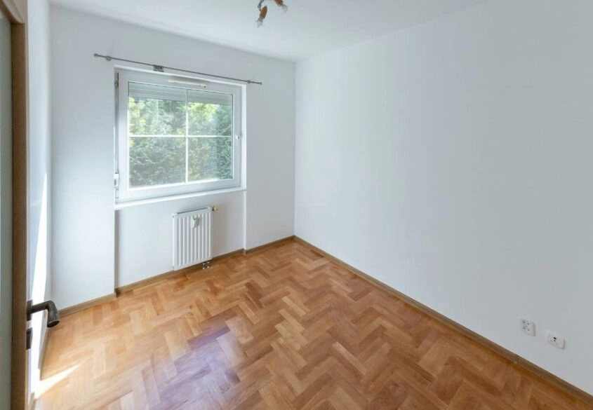 Przestronne 3 pokoje z ogrodem.Świetna lokalizacja