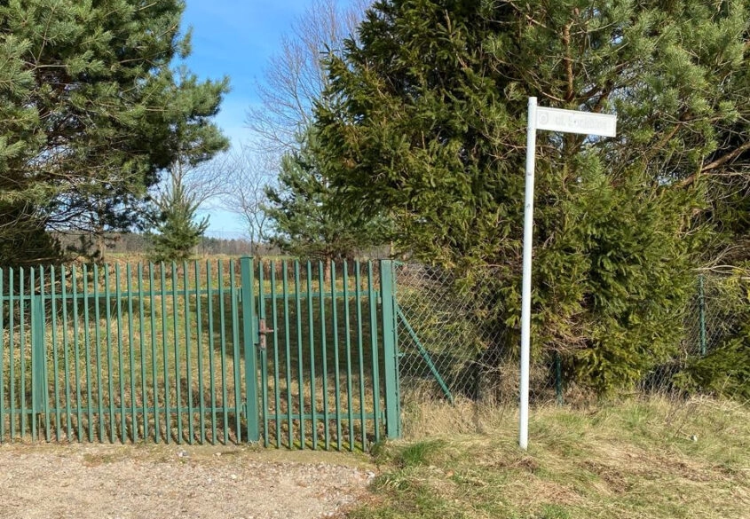 Ogrodzona działka w Perlinie, 800m do jeziora
