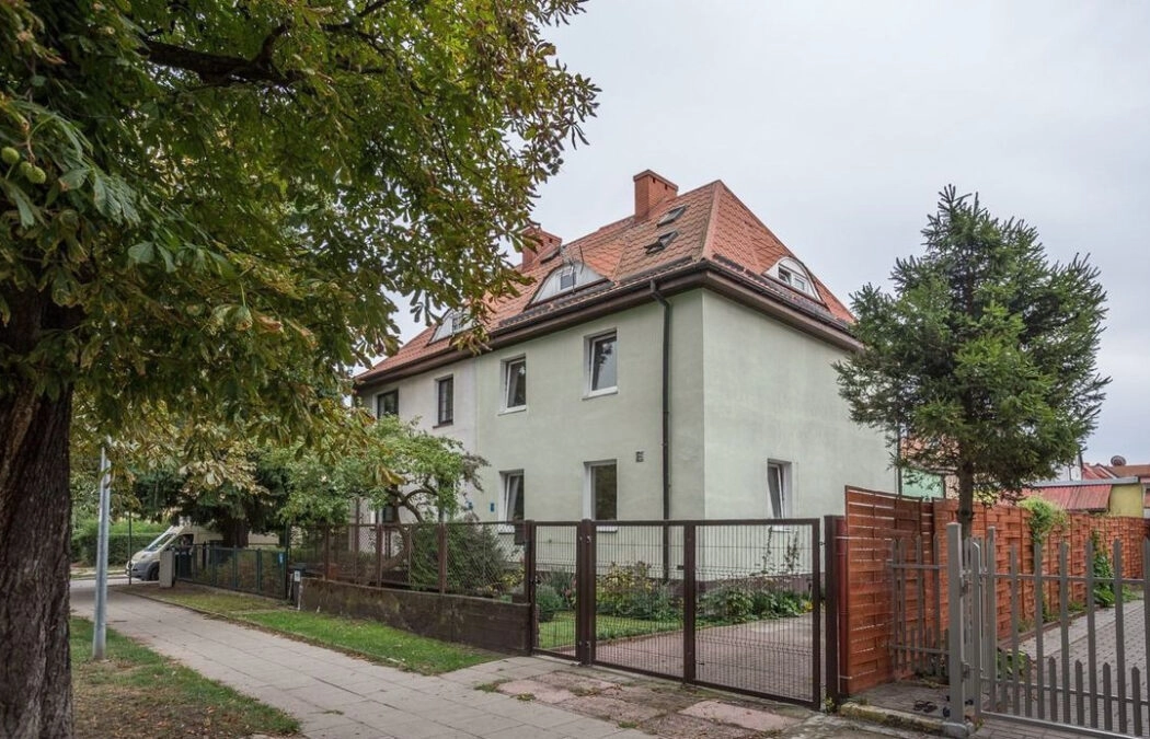 Dom (bliźniak) w prestiżowej dzielnicy Strzyża
