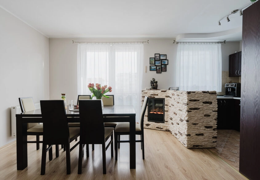 Przytulne 2 pokoje z balkonem!