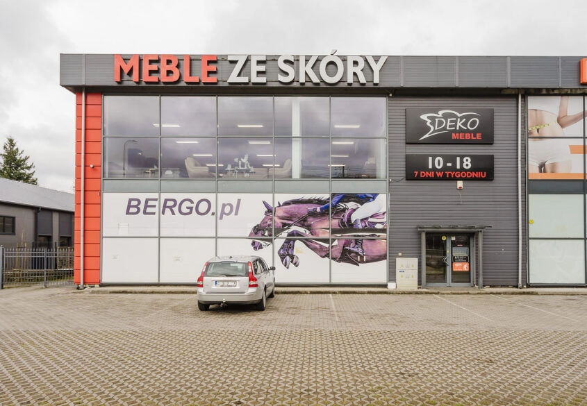 Nieruchomość komercyjna Reda przy głównej drodze