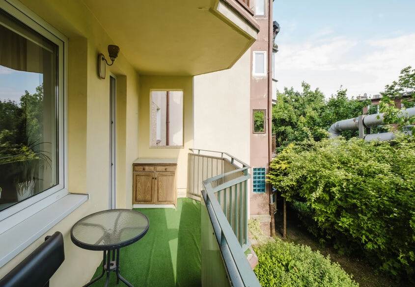 Przestronne 2pok. tuż przy Centrum, duży balkon!