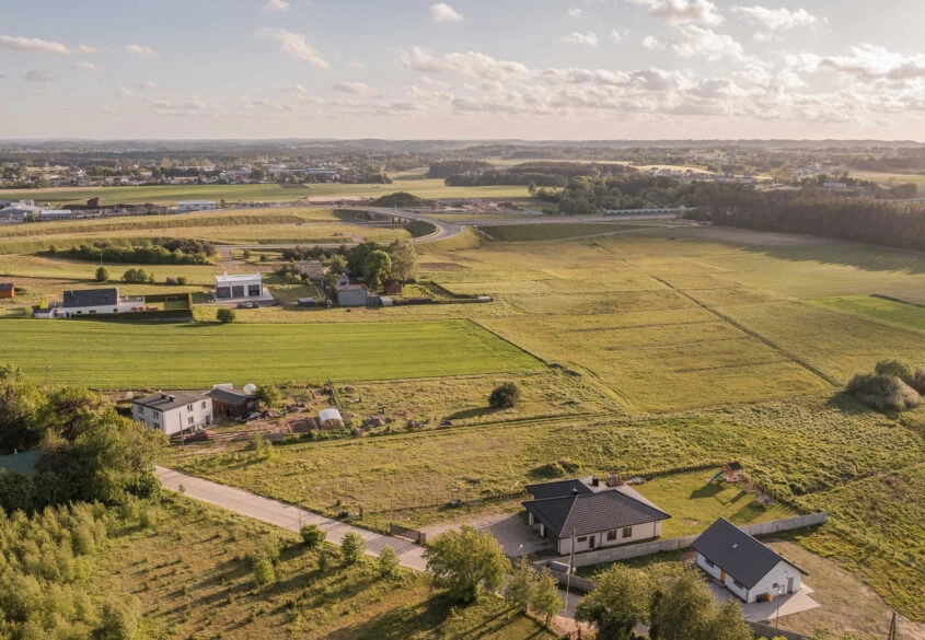 Działka 3000 m.kw. pod trzy domy obok Gdyni