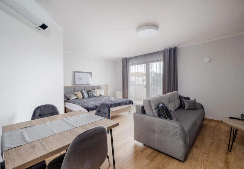 PIĘKNY APARTAMENT 50 M OD MORZA