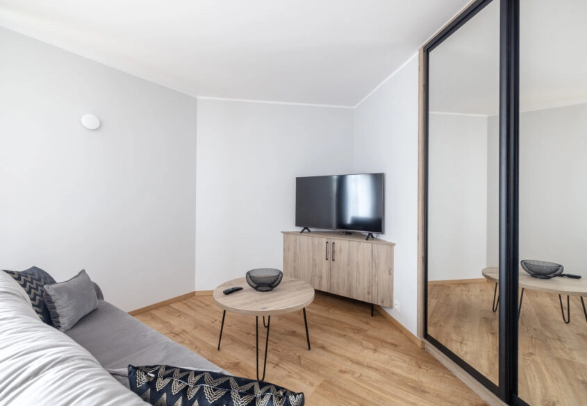 PIĘKNY APARTAMENT 50 M OD MORZA