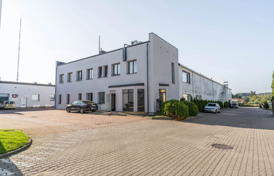 2 Hale Prod-Mag-Biur | 1931m2 | Wysokość 8m