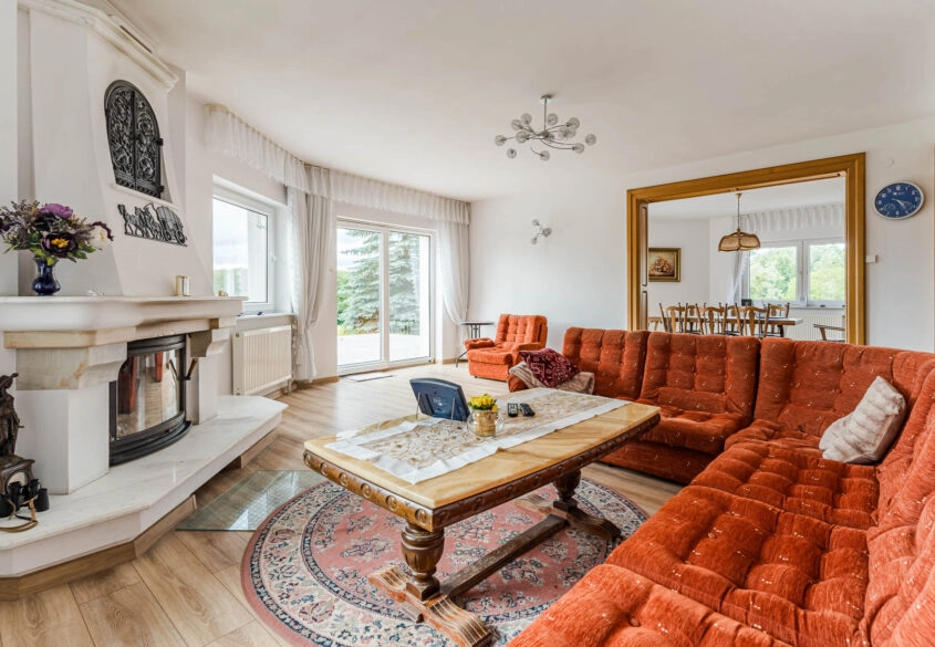 Pomost/Linia brzegowa- pod Hotel, Salę weselną