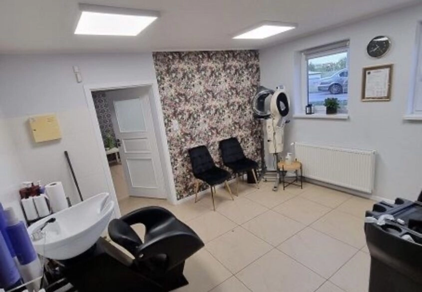 PASŁĘK LOKAL INWESTYCYJNY , USŁUGOWY 70 M2  OKAZJA