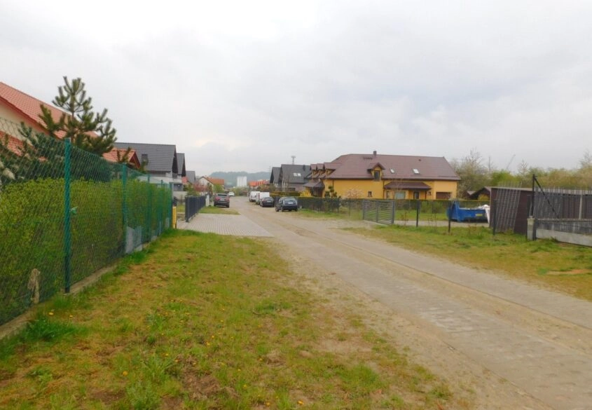 W pełni uzbrojona działka w świetnej lokalizacji