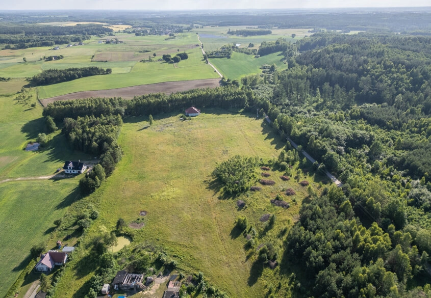 Działka 1027 m2 z warunkami zabudowy pod lasem!