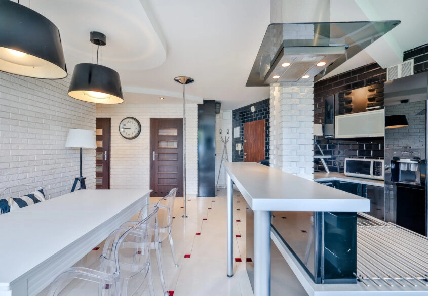 APARTAMENT 4 pok.  KARTUZY 300m od jeziora