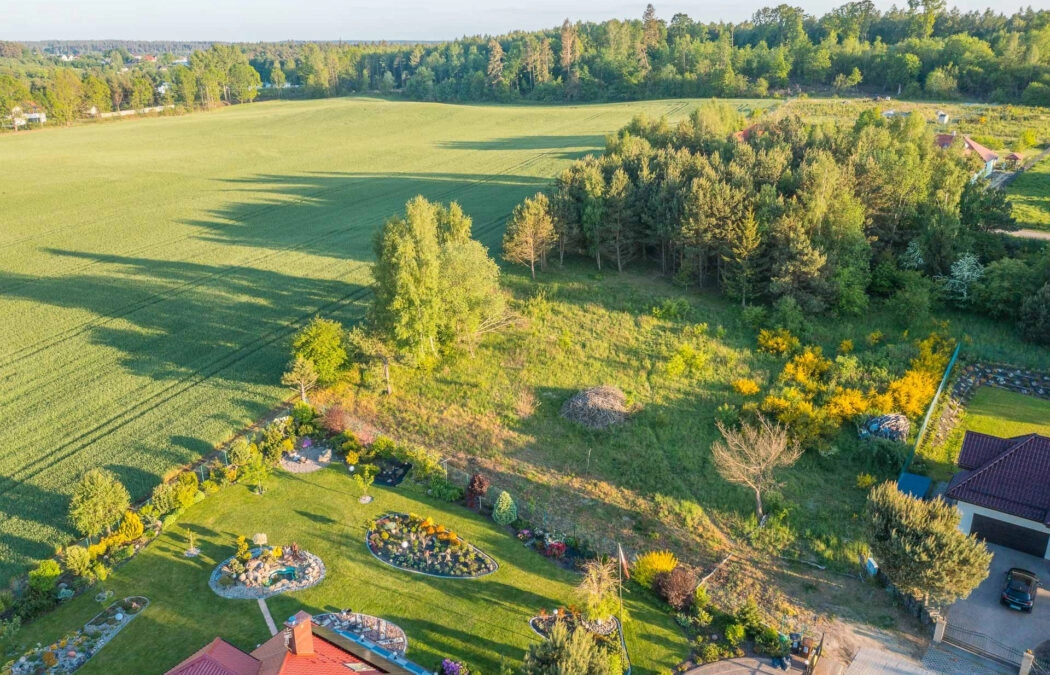 Duża działka w dobrej lokalizacji!