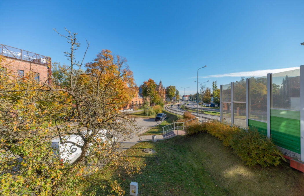 4-pokoje, ul. Słowackiego, obok Garnizonu.