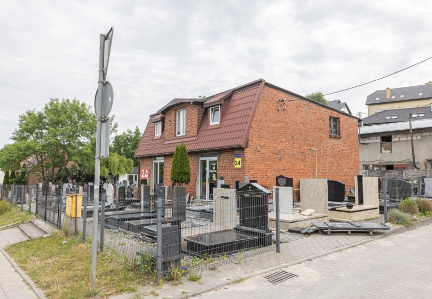 Budynek 120m2 na działce 631m2