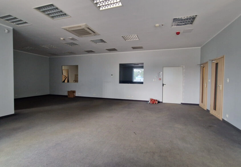 BIURO NA PARTERZE! 207 M2/ BEZ PROWIZJI