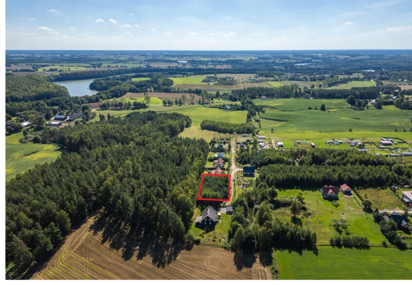 działka w Sobączu obok lasu, 2 km od jeziora !