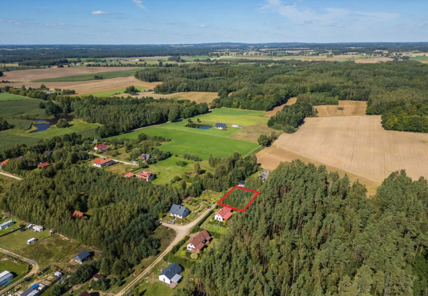 działka w Sobączu obok lasu, 2 km od jeziora !