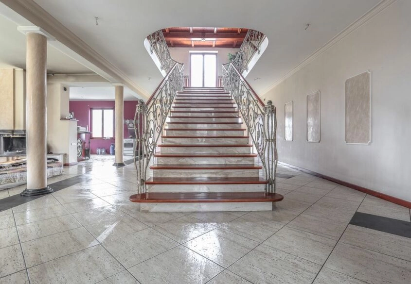 Niesamowita posiadłość w kaszubskim Żukowie!