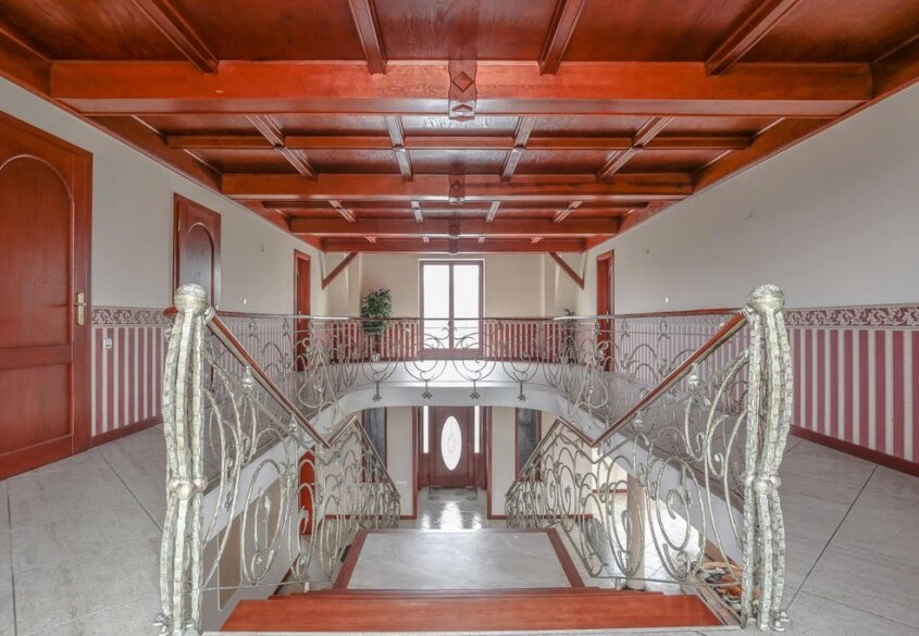 Niesamowita posiadłość w kaszubskim Żukowie!