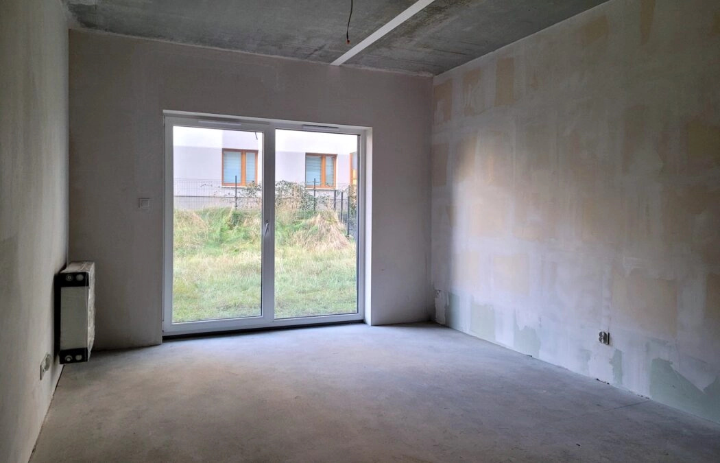 Wygodne 2 pokoje z dużym ogródkiem