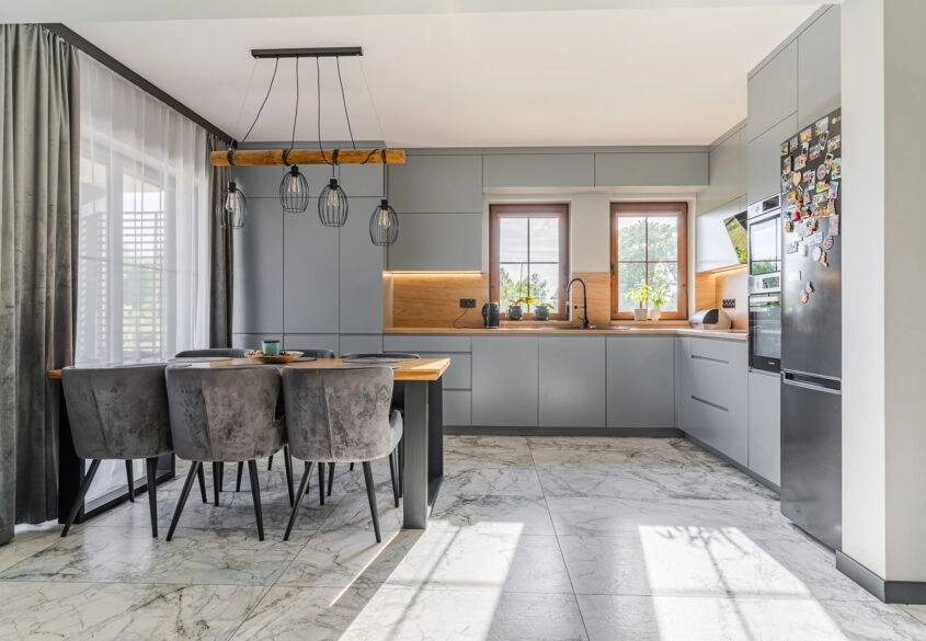 Dom z dużą działką i garażem | 25 km od Gdańska