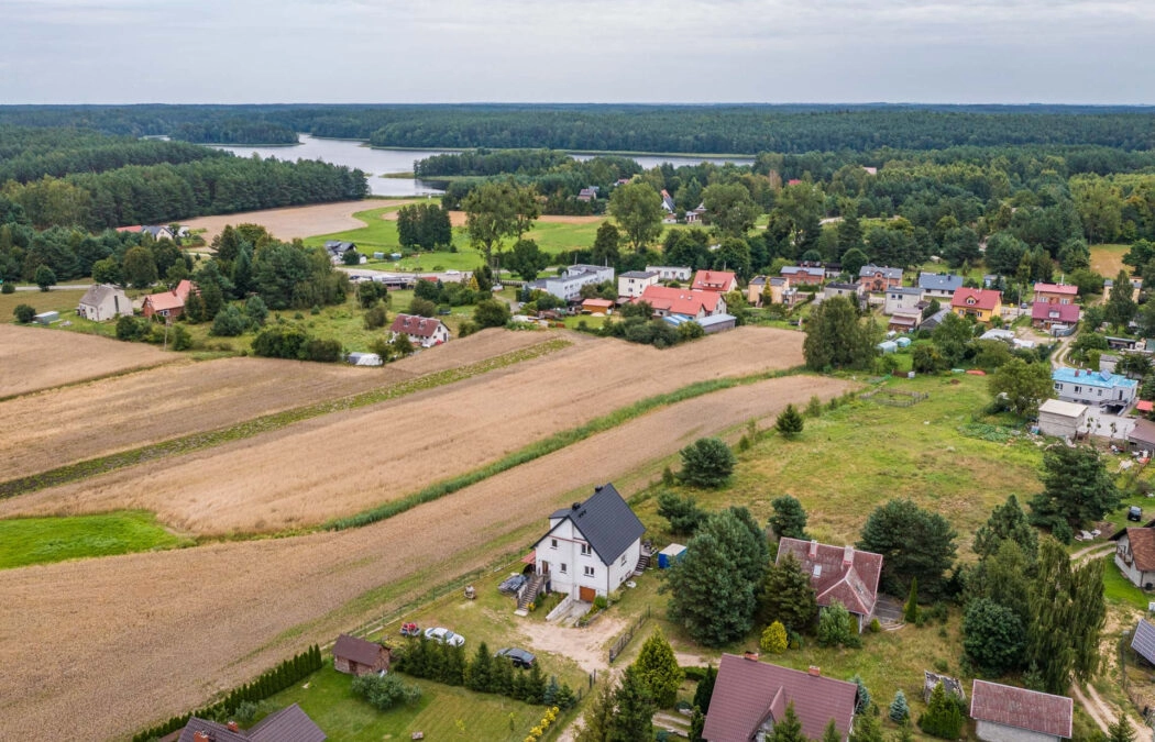 Świetny dom położony w malowniczej scenerii!