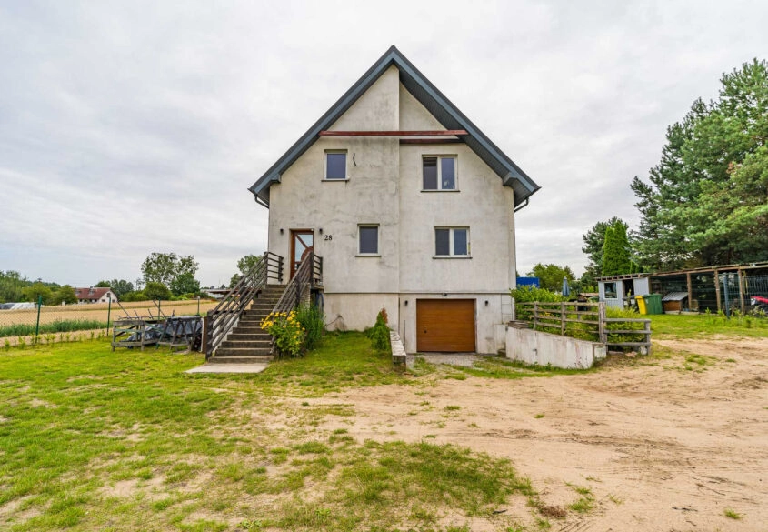 Świetny dom położony w malowniczej scenerii!