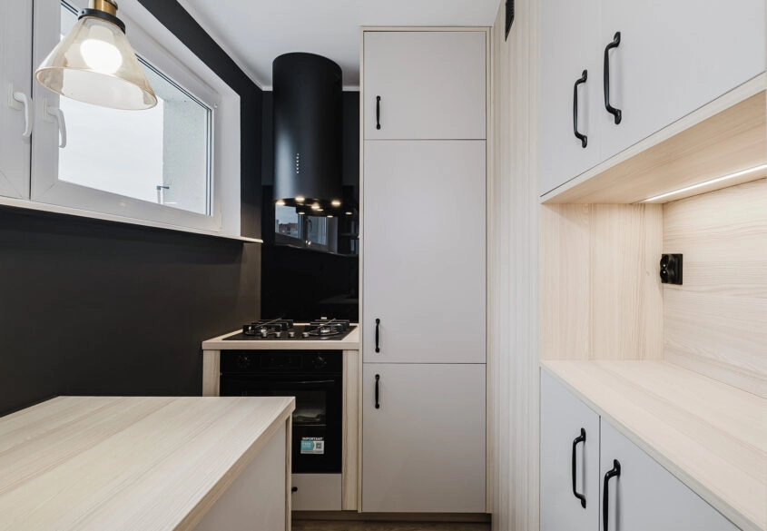 Po generalnym remoncie, blisko plaża, komunikacja