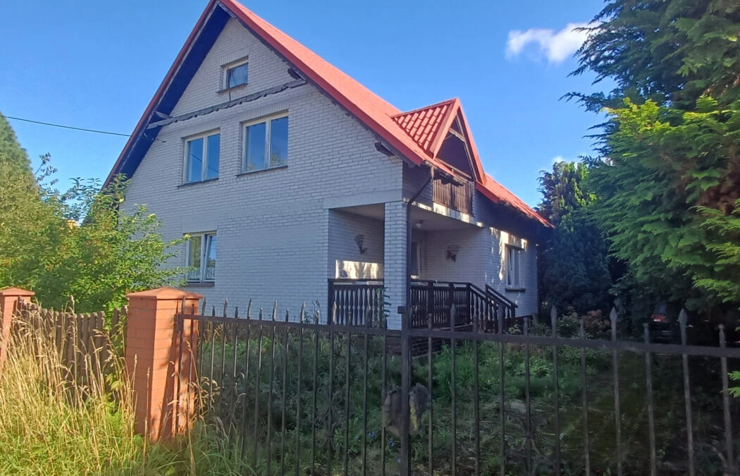 Dom w Juszkowie nad Zalewem Raduni