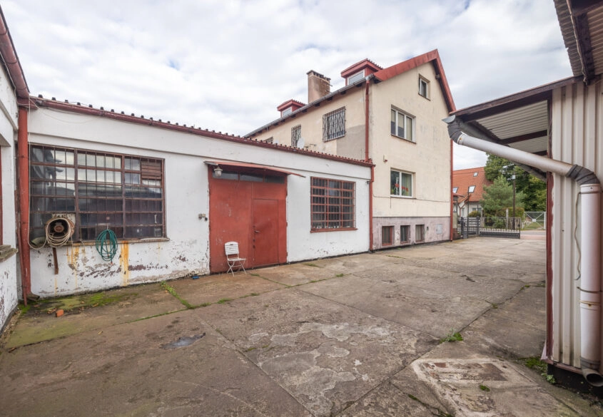 Dom z potencjałem mieszkalno-usługowym