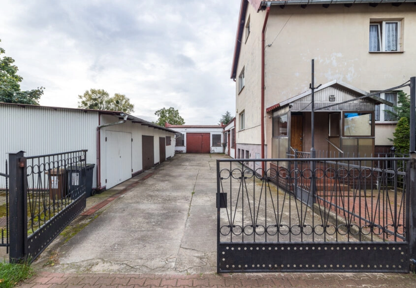 Dom z potencjałem mieszkalno-usługowym