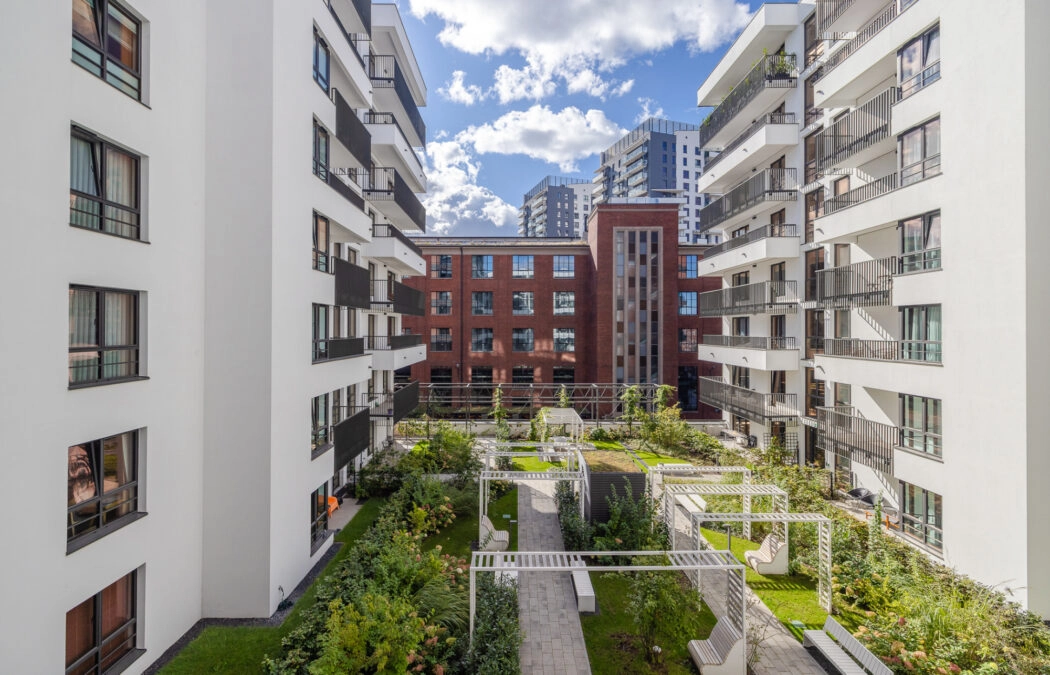 Apartament 4 pokojowy, 2 miejsca w hali